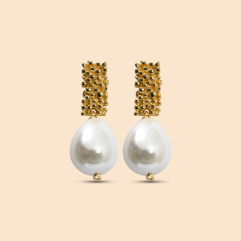 Royal Pearl Earrings White